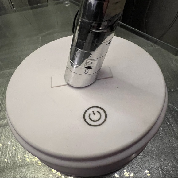 2 Sparkly Trees. USB or 3 AA batteries. Shapeable approx 19”x12” Fairy lights. - Picture 2 of 11